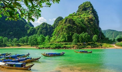 Phong Nha Cave and Paradise Cave Group Tour